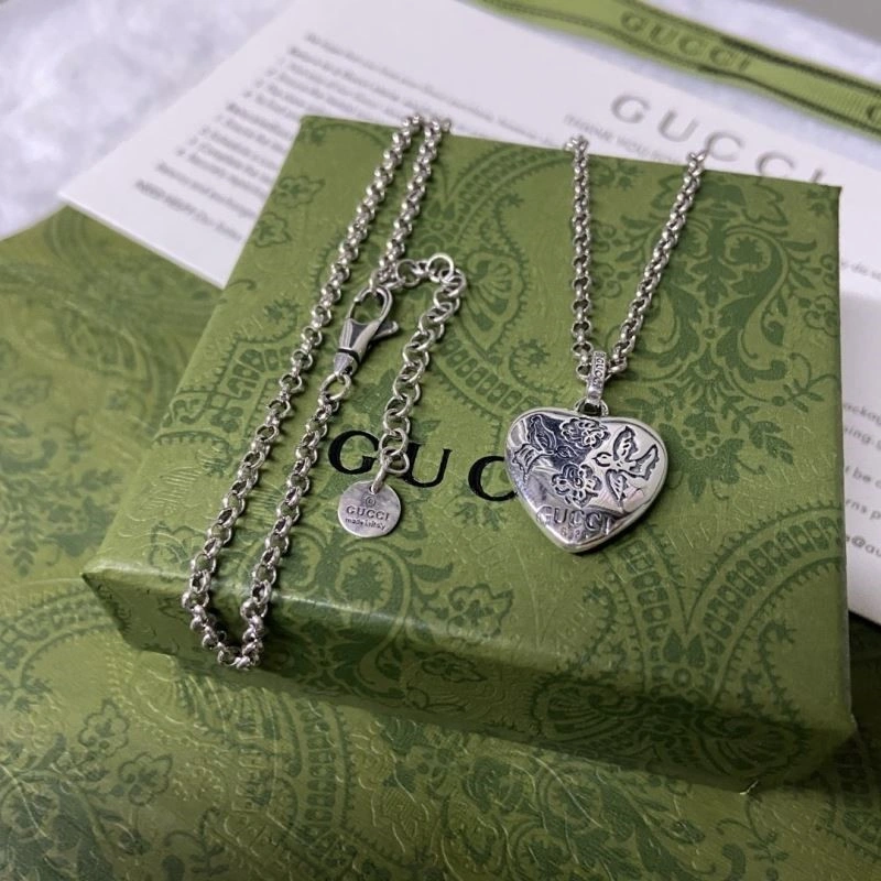 Attractive Gucci Necklaces 244308