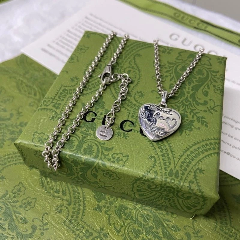 Attractive Gucci Necklaces 244308