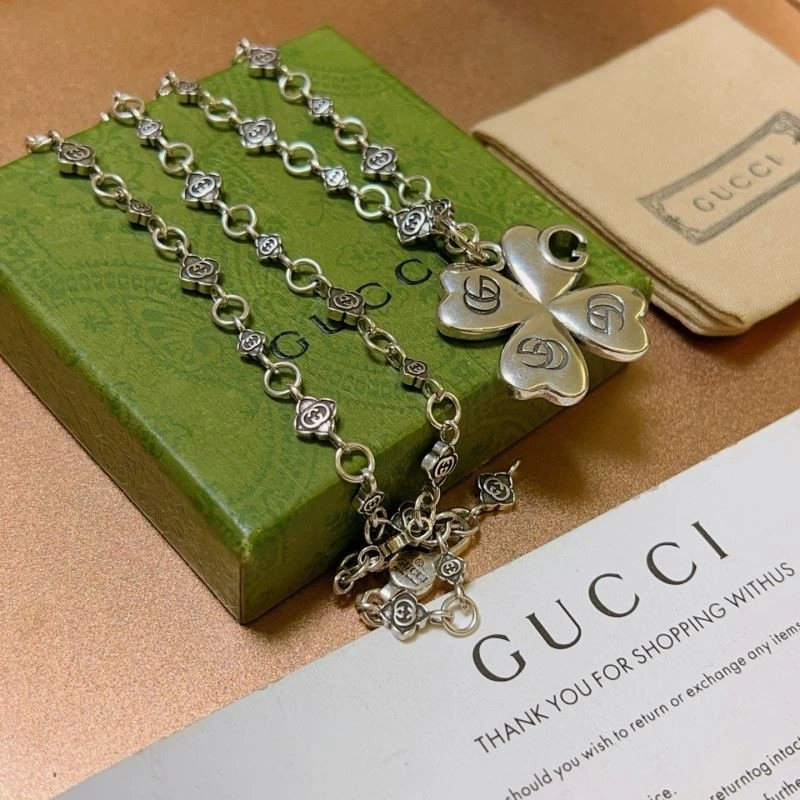 Gucci Necklaces UrbanChic 244303