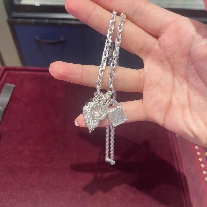 OdorResistant Gucci Necklaces 244269