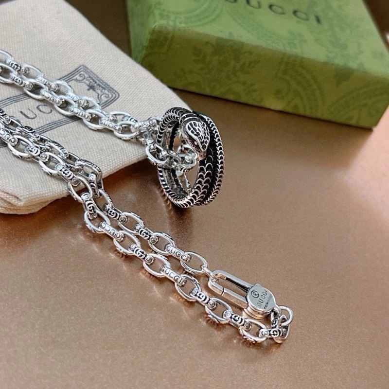 Gucci Necklaces Unisex 244292