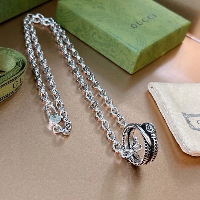 Gucci Necklaces Unisex 244292