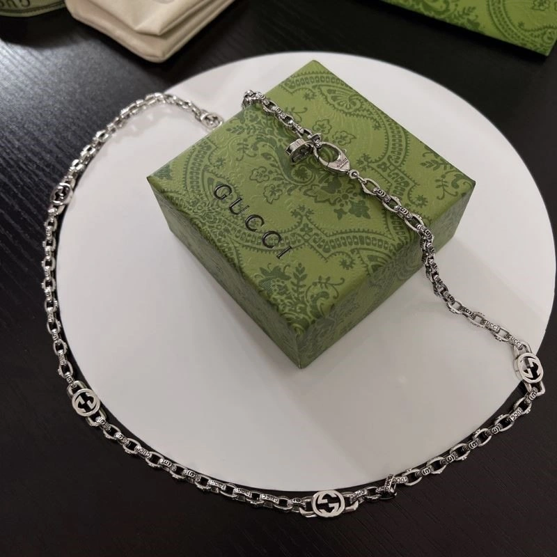 Gucci Necklaces Affordable 244280