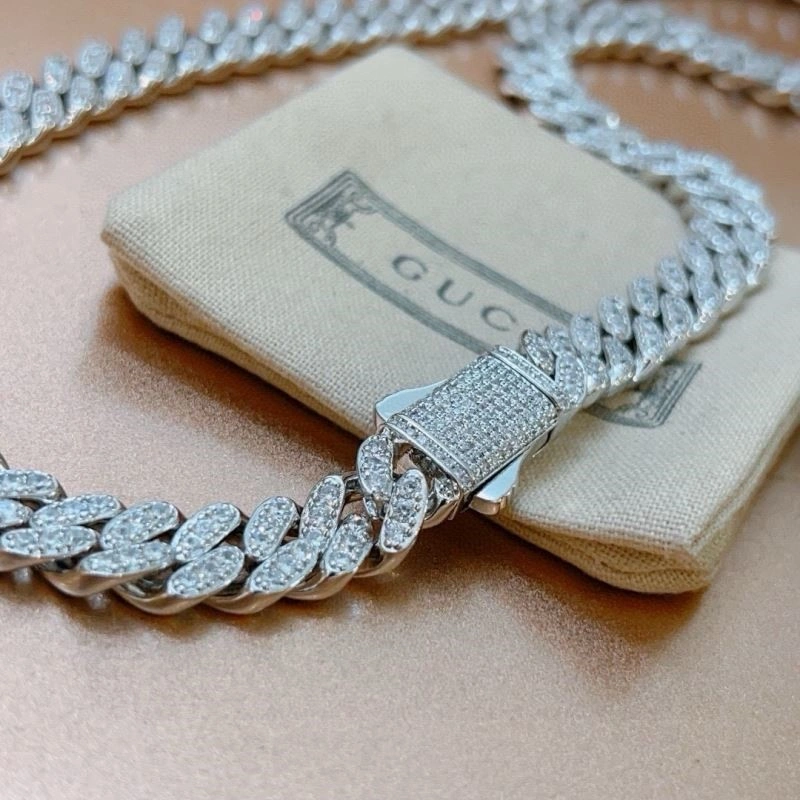Minimalist Gucci Necklaces 244257