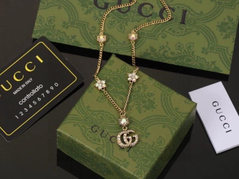 SoftTouch Gucci Necklaces 244256