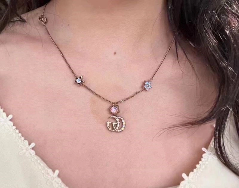 SoftTouch Gucci Necklaces 244256