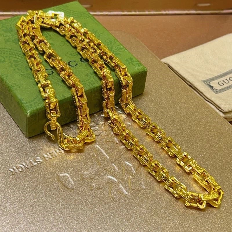 Minimalist Gucci Necklaces 244227