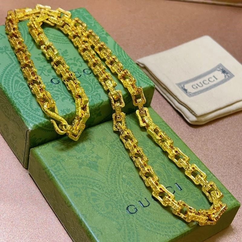 Minimalist Gucci Necklaces 244227