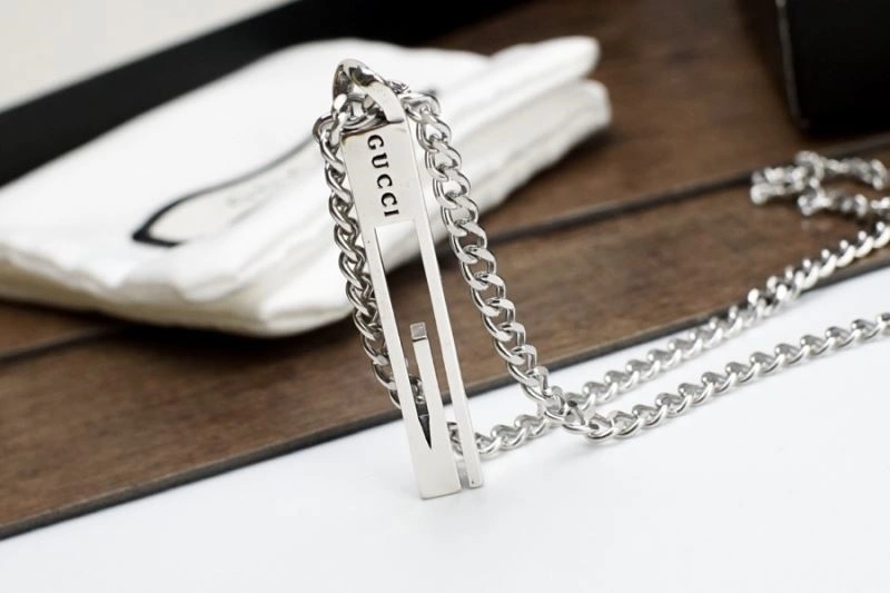 Elegant Gucci Necklaces 244252