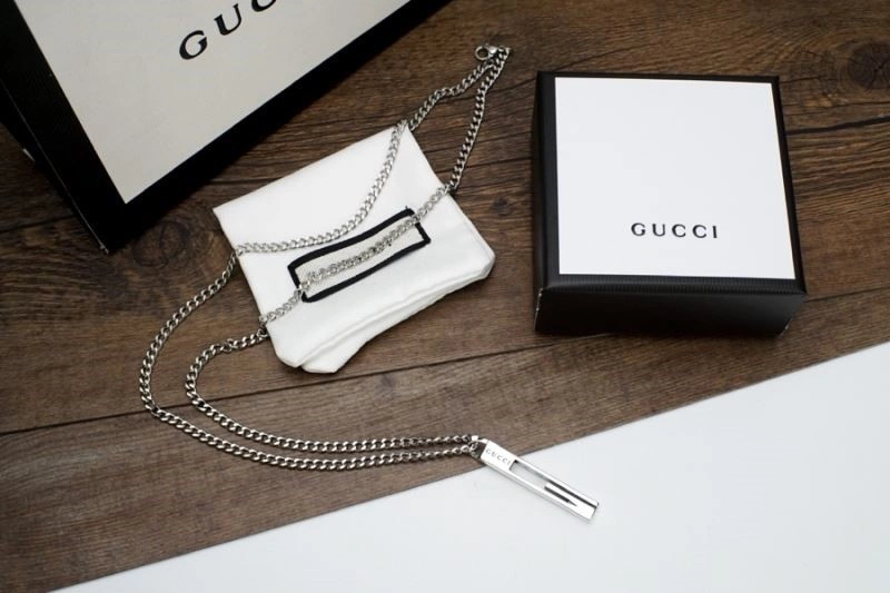 Elegant Gucci Necklaces 244252