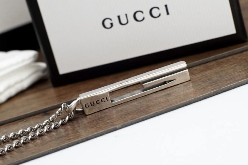 Elegant Gucci Necklaces 244252