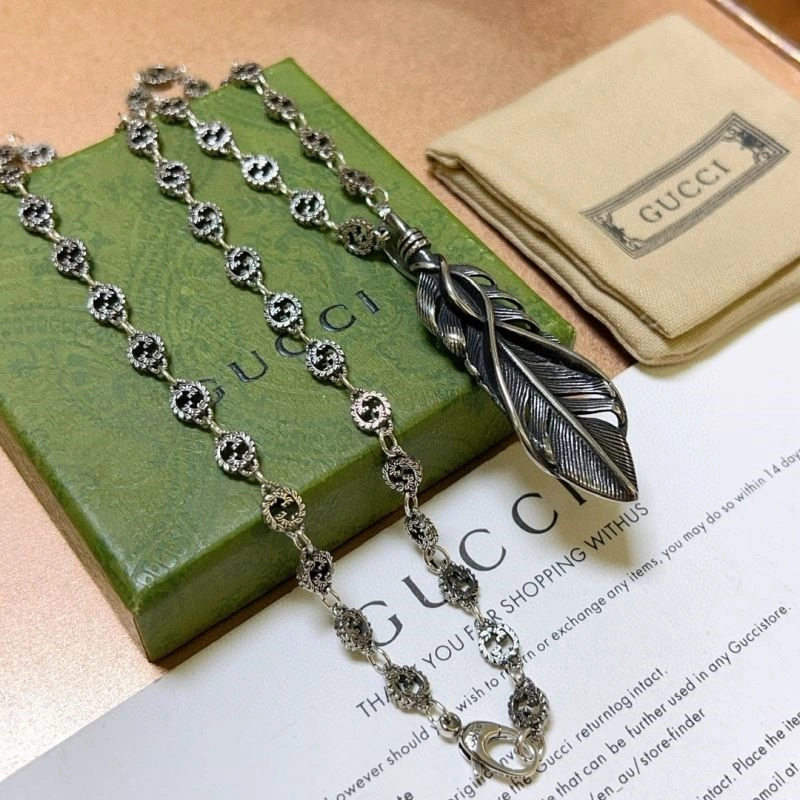 Compact Gucci Necklaces 244221