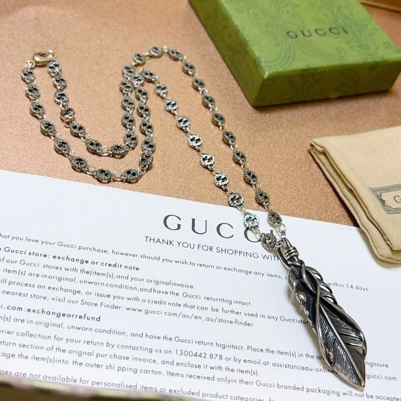Compact Gucci Necklaces 244221