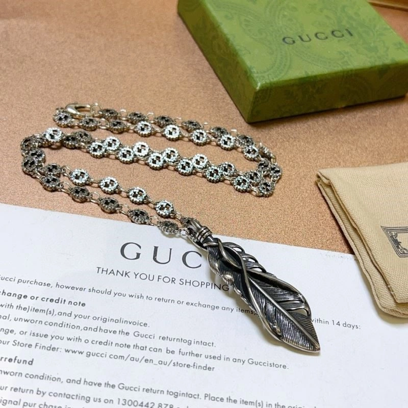 Compact Gucci Necklaces 244221