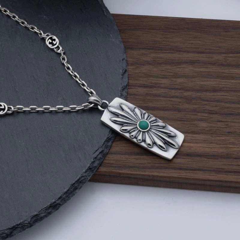 UrbanChic Gucci Necklaces 244047