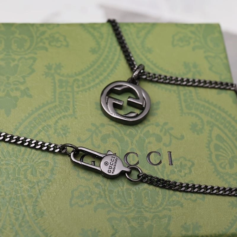 ComfortFit Gucci Necklaces 244017
