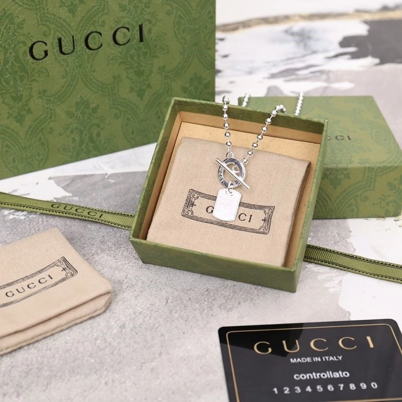 Compact Gucci Necklaces 244013