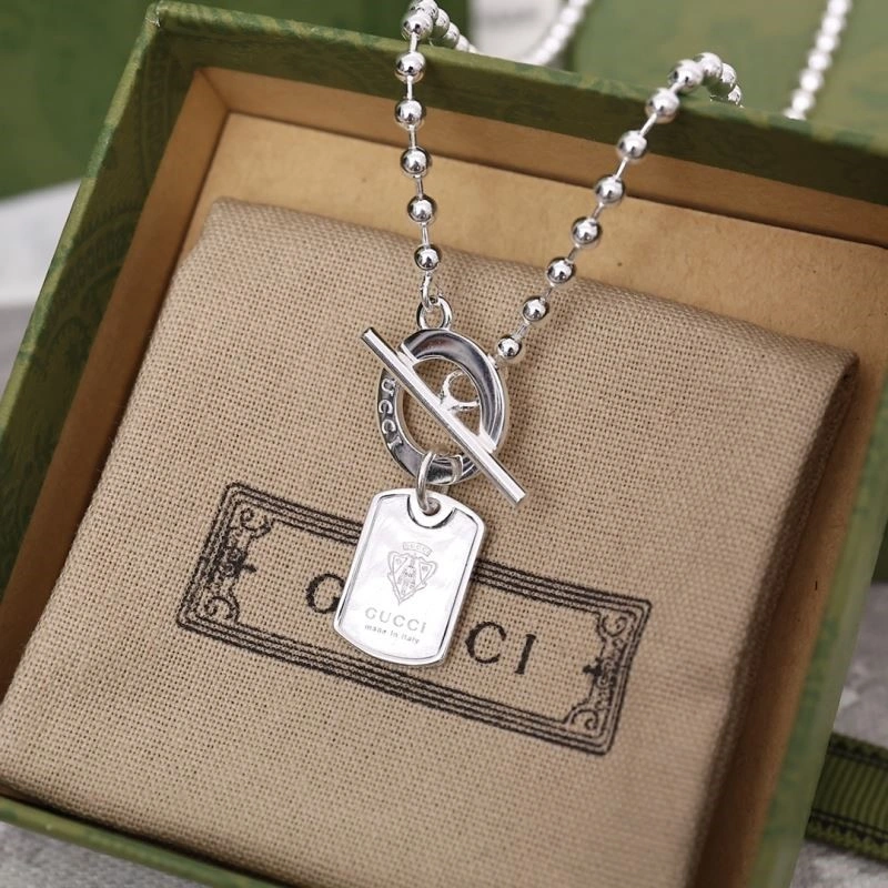 Compact Gucci Necklaces 244013