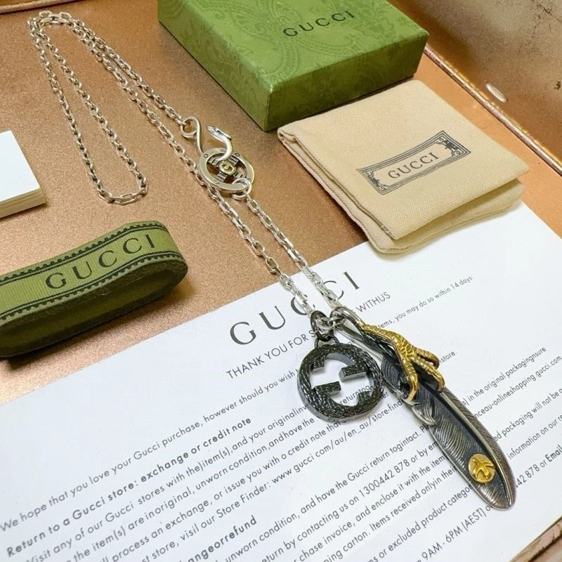 Contemporary Gucci Necklaces 244027
