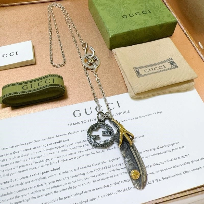 Contemporary Gucci Necklaces 244027