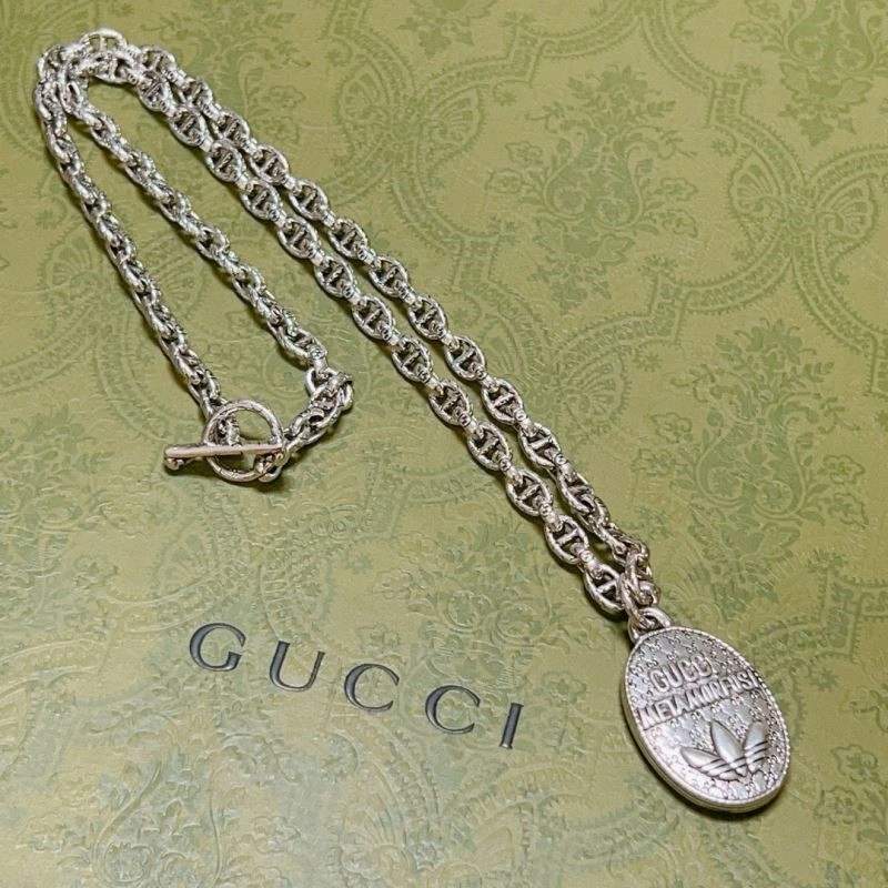 SmoothTexture Gucci Necklaces 244029