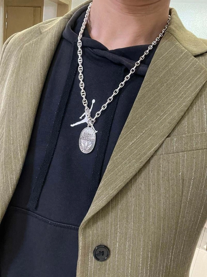 SmoothTexture Gucci Necklaces 244029