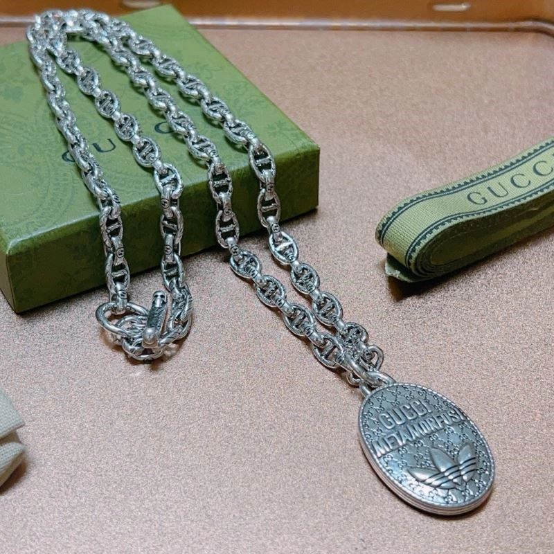 SmoothTexture Gucci Necklaces 244029