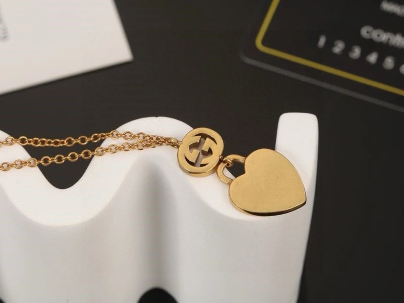 Gucci Necklaces Casual 244024