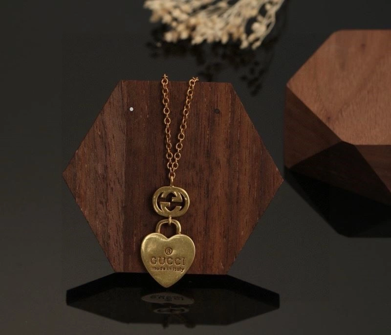 Gucci Necklaces Casual 244024