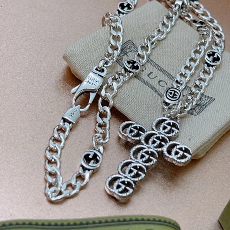 Affordable Gucci Necklaces 244004