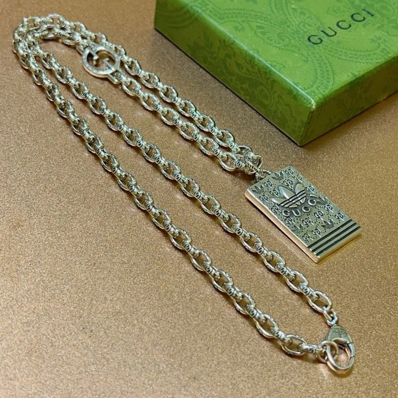 Sporty Gucci Necklaces 243988