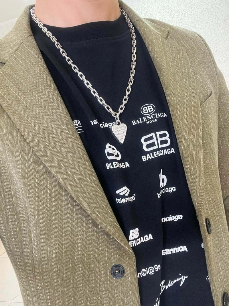 Gucci Necklaces OnTrend 243999