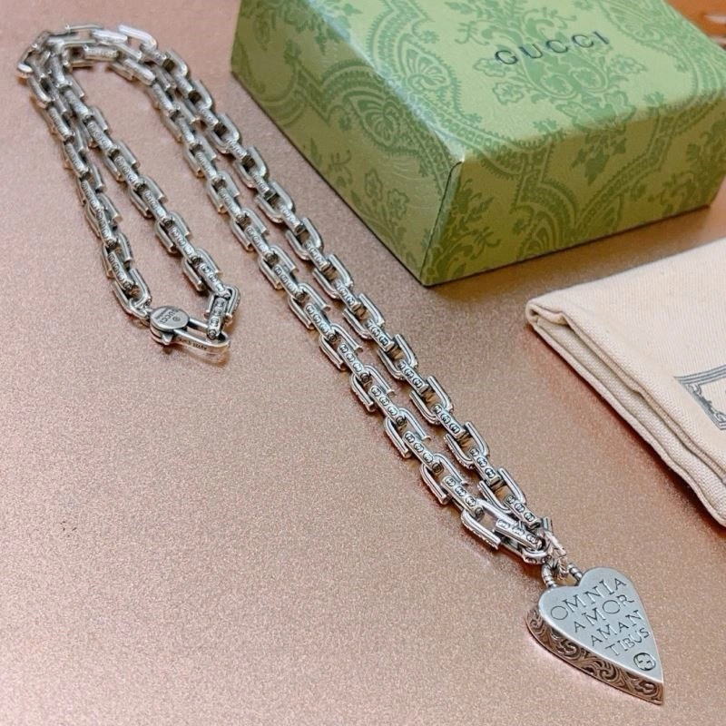 Gucci Necklaces OnTrend 243999