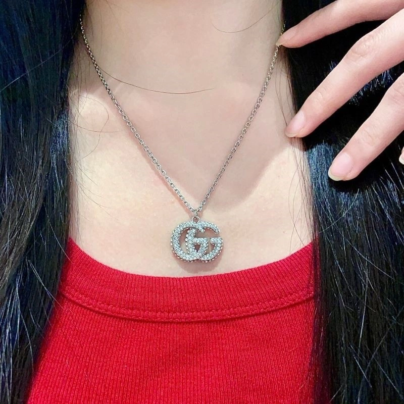 Gucci Necklaces Compact 243996