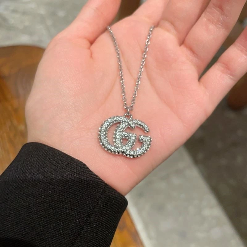 Gucci Necklaces Compact 243996