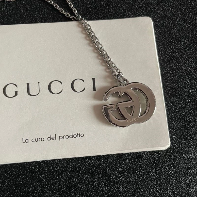 Gucci Necklaces Compact 243996