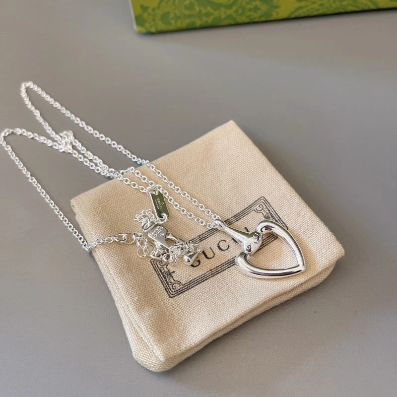 Unique Gucci Necklaces 243978