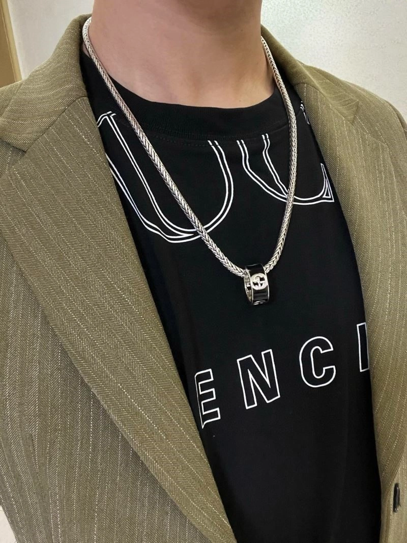 Versatile Gucci Necklaces 243994
