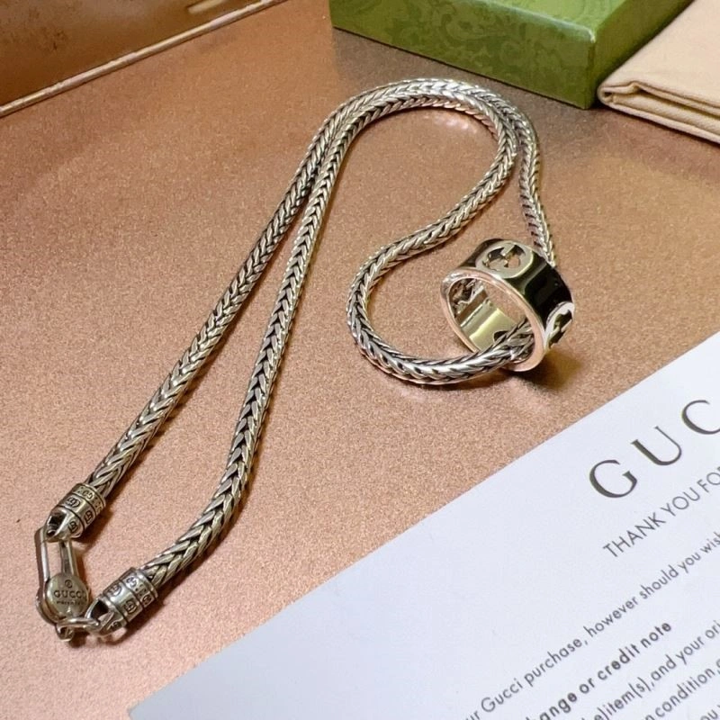 Versatile Gucci Necklaces 243994