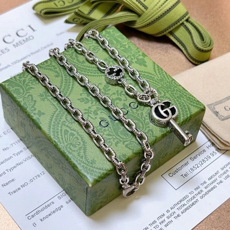 Gucci Necklaces Affordable 243970