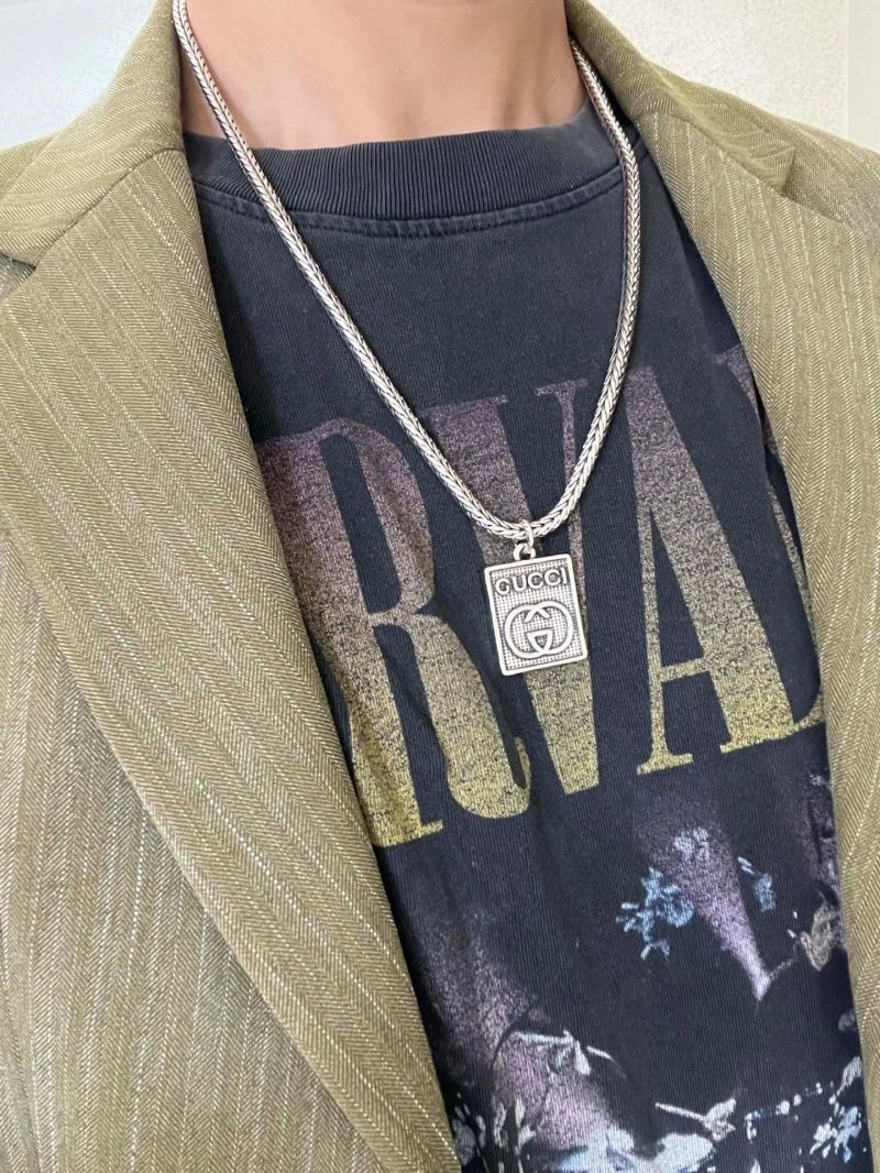 Effortless Gucci Necklaces 243963