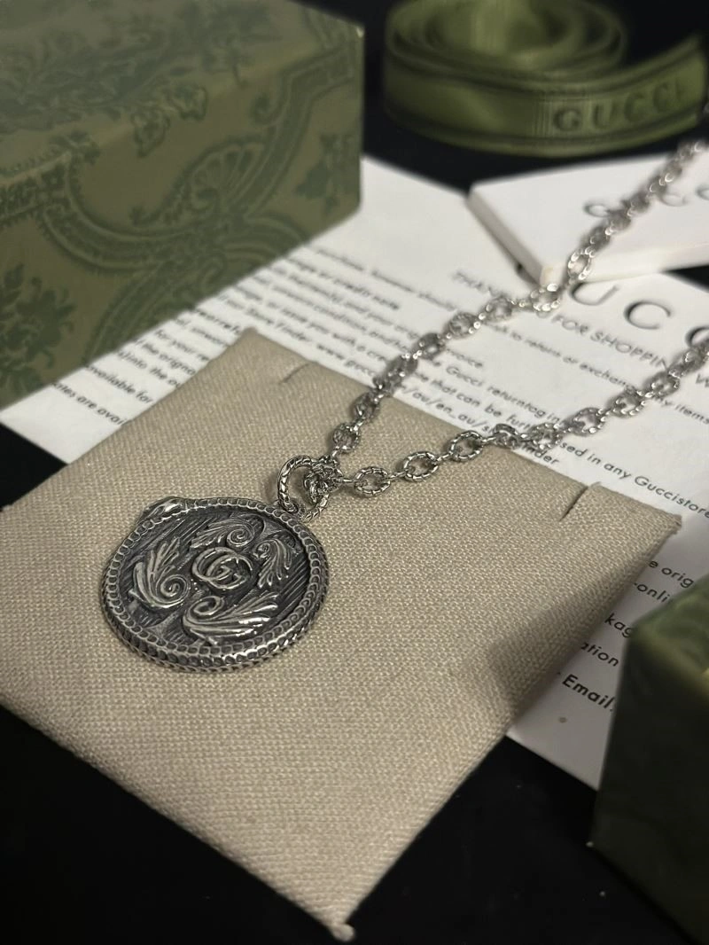 Gucci Necklaces EyeCatching 243953