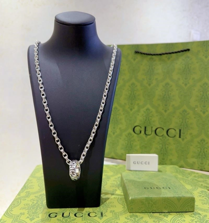 FashionForward Gucci Necklaces 243939