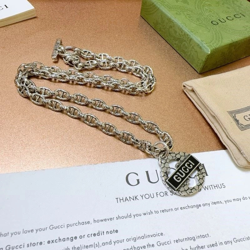 Gucci Necklaces Trendy 243703