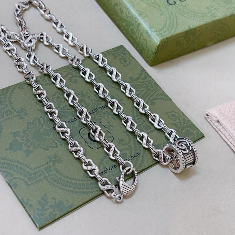 Gucci Necklaces Affordable 243690