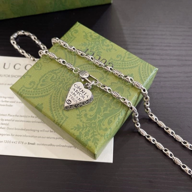 Gucci Necklaces HighQuality 243671
