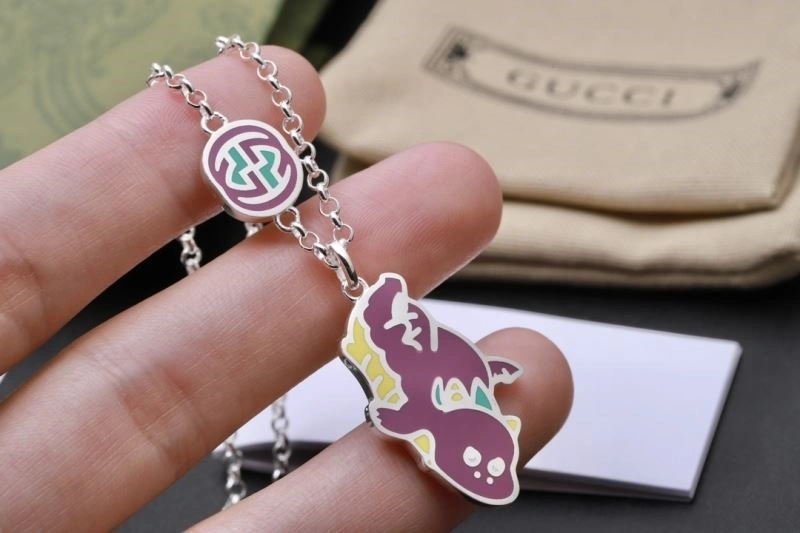 Thermal Gucci Necklaces 243645