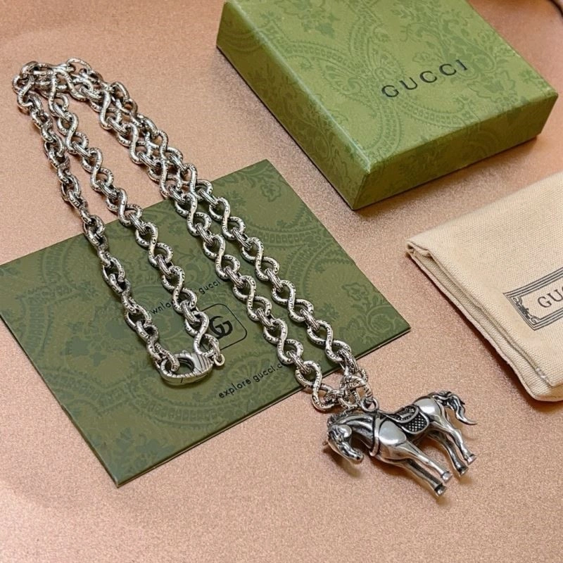Gucci Necklaces Chic 243662