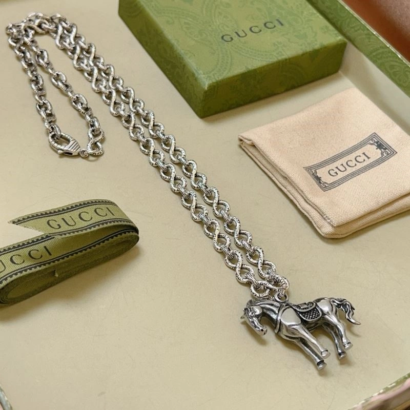 Gucci Necklaces Chic 243662
