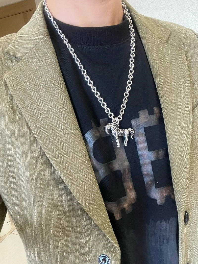 Gucci Necklaces Chic 243662
